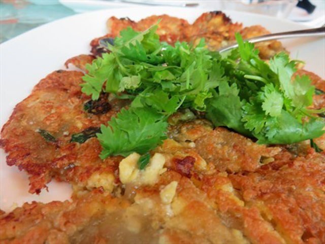 Chui Huay Lim teochew cuisine oyster omelette