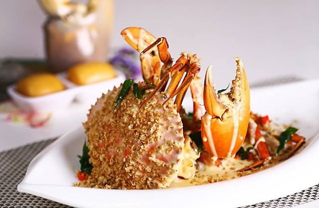 uncle leong seafood shimmering sand crab