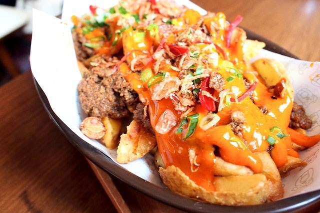 beef chilli fries