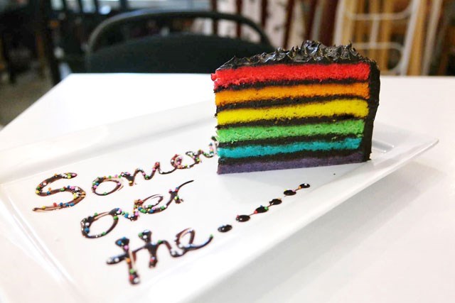 the coffee daily, rainbow cake